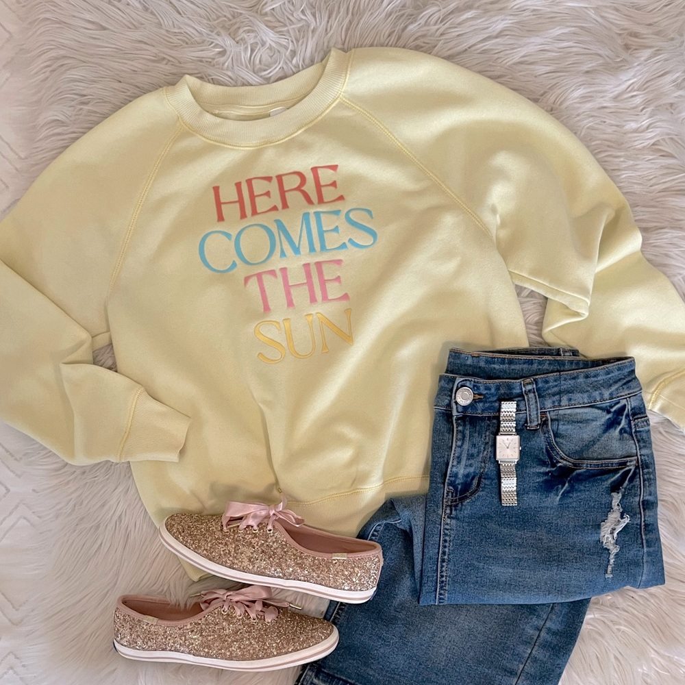 ⛅️ Old Navy | Yellow | Sweatshirt - Picture 1 of 13